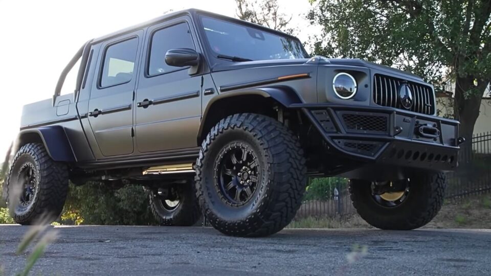 Mercedes G63 PickUp Truck PIT26 Motorsports